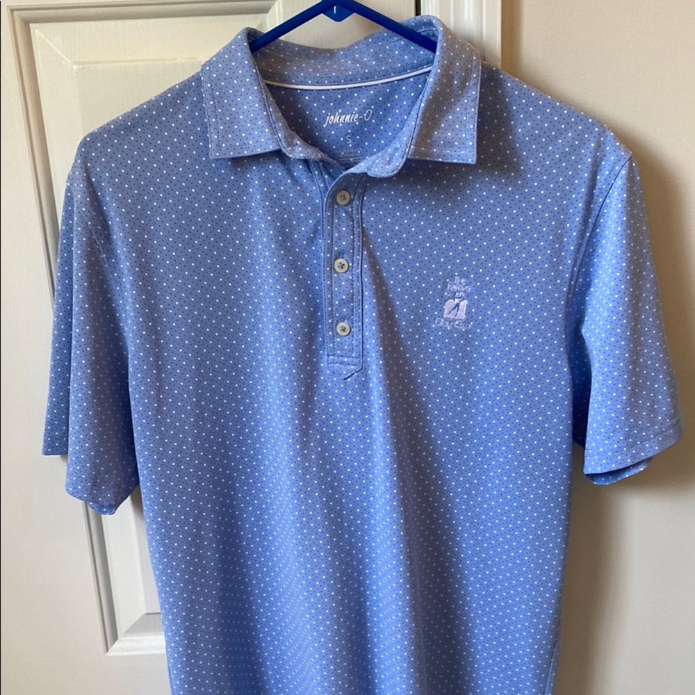 Johnnie-O Blue Polo Shirt The Farms Golf Club Size Small. Nice!